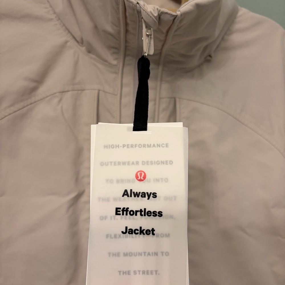 Lululemon Always Effortless Jacket in Dune - Picture 4 of 7